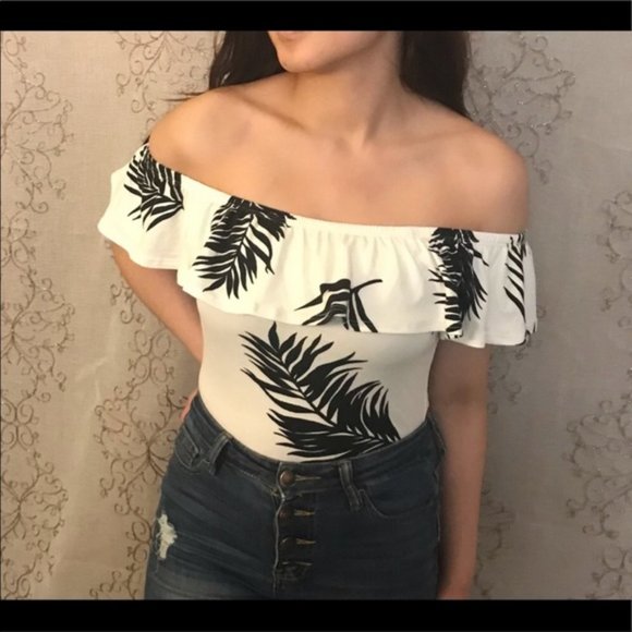 love wins Tops - Pretty off the shoulder black & white spring top